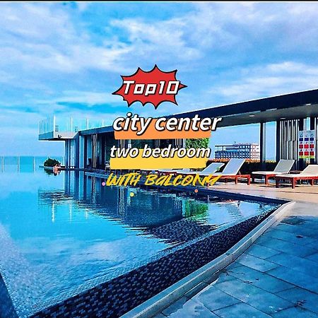 The Base Seaview Holiday Inn Pattaya Zewnętrze zdjęcie